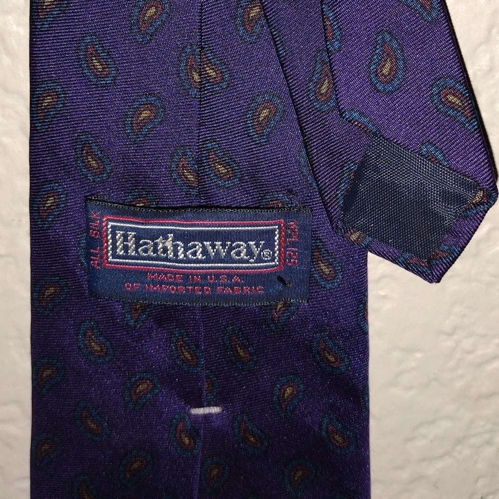 Necktie - Picture 5 of 5